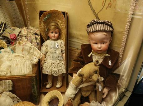Le cas de la poupée - Thalie à Paris