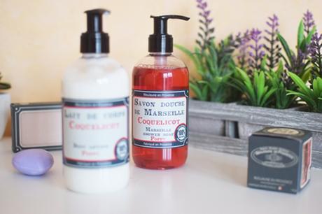 bleu jaune en provence douche