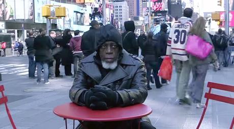 Il redécouvre Times Square (NY) après 44 années de prison...