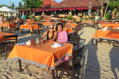 Incontournable dîner les pieds dans le sable à Jimbaran - Balisolo (10)
