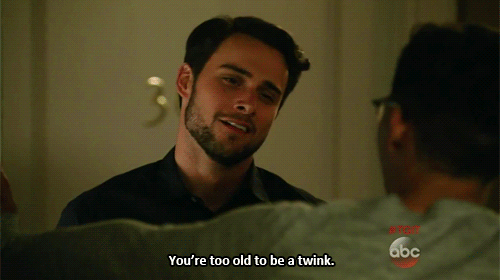 HOW TO GET AWAY WITH MURDER OU COMMENT TUER UNE SÉRIE À COUP DE FLASH-BACKS INCESSANTS