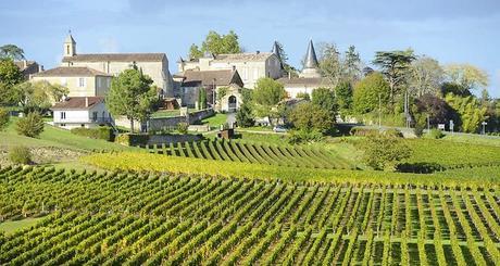 Dans région, 4,3 milliards d’euros générés vins spiritueux – cognac vins Bordeaux tête.