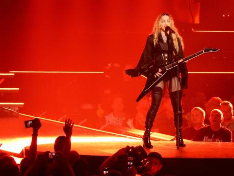 Madonna-Rebel-Heart-Tour-Washington-22