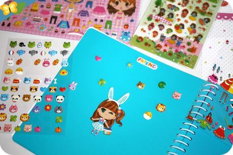 Sticker book et stickers MAJOLO