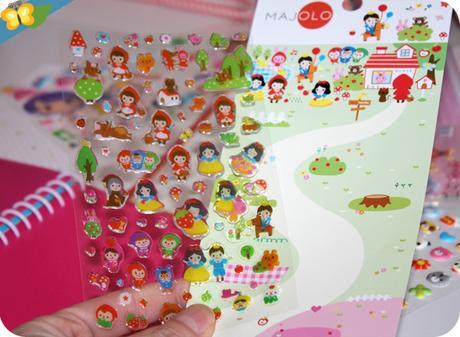 Sticker book et stickers MAJOLO