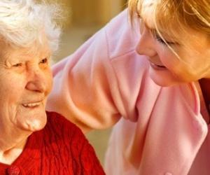 Auxiliaire de vie sociale (AVS) : un secteur qui recrute Auxiliaire de vie sociale (AVS) : un secteur qui recrute