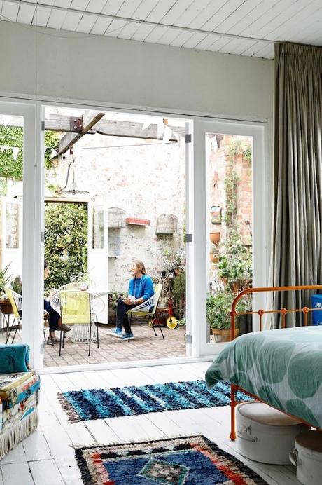 living-in-a-factory-Saskia-Folk-06-800x1204