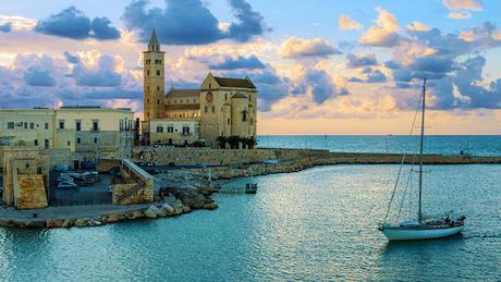 best-small-towns-in-southern-italy-Trani