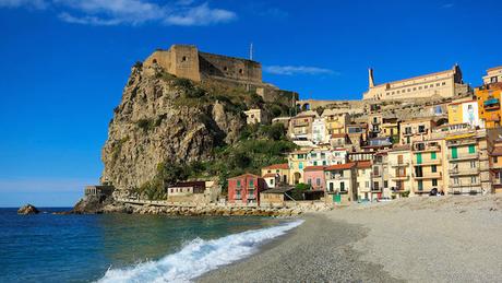 best-small-towns-in-southern-italy-Scilla