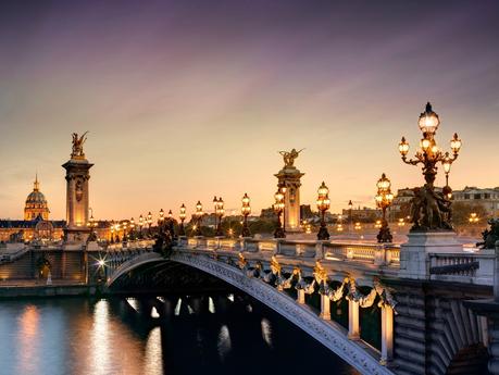 Le-Pont-Alexandre-III-Pont-Paris