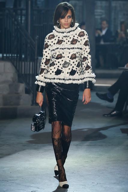 Le défilé Chanel Metiers d'Art Paris-Rome...