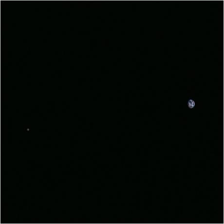 Terre et Lune vue par Hayabusa-2