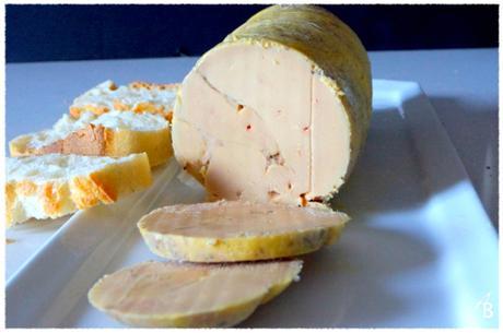 Foie gras poché en ballottine ou ballotins de foie au Floc de Gasgogne et aux épices Foie gras poché 1