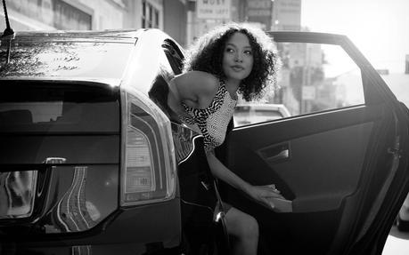 Le Monde Verse Vers L'Illégalité Universelle