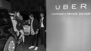 Le Monde Verse Vers L'Illégalité Universelle