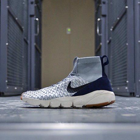 Nike-Air-Footscape-Magista-Flyknit-816560-001-3