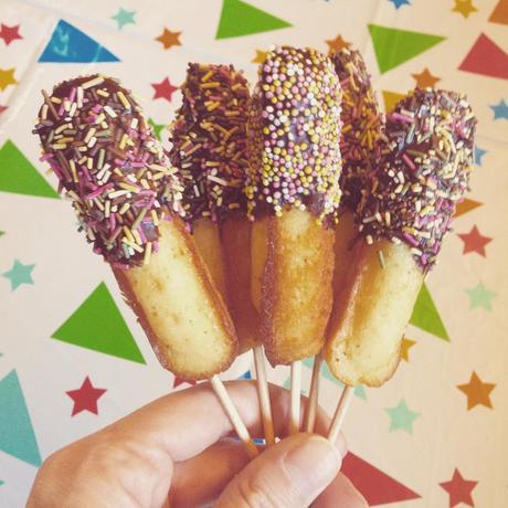Madeleines type Pop cakes 