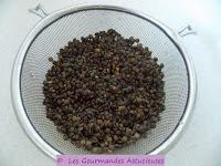 Médaillons de Polenta accompagnés de Chou aux orties et de lentilles (Vegan)