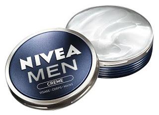 Il y a un homme dans ma salle de bain ! (cadeau inside)