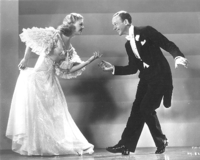 via google images (fox trot), vous avez bien sûr reconnu Fred Astaire et Ginger Rogers