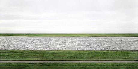 Andreas Gursky, Rhein II, 1999