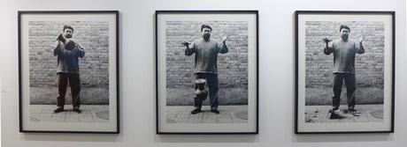 Ai Weiwei, Dropping a Han Dynasty Urn, 1995, collection Walther