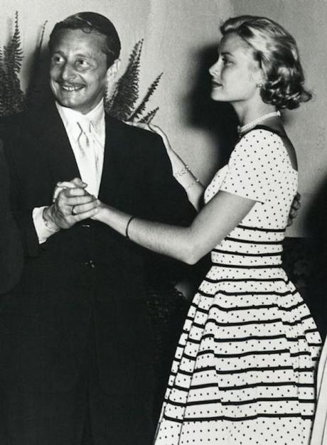 oleg_cassini_and_grace_kelly_picture1