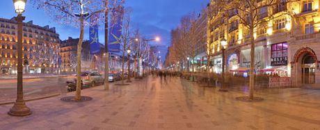 500px-Champs_Elysees_Paris_Wikimedia_Commons