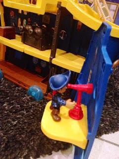 Jake et le bateau géant !