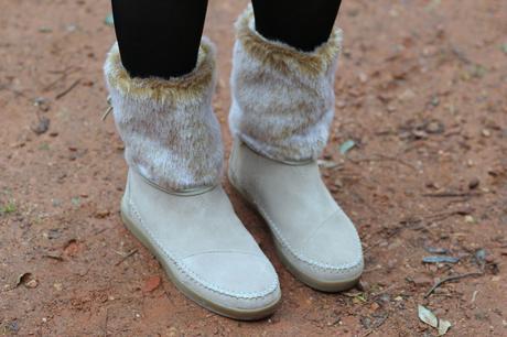 Pocahontas bottes Nepal boots TOMS