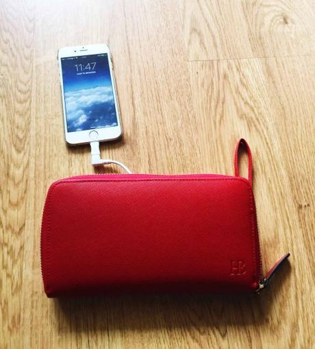 portefeuille Mighty Purse Wallet edition de HButler chargeur iphone smartphone