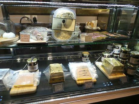 Billet gourmand de décembre : Petrossian, la Maison de la Truffe & Angelina