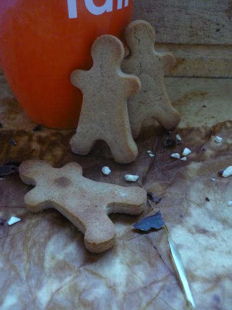 Petits bonhommes de Noël marrons et Gaudes (sans gluten)