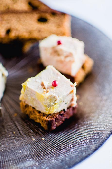 Foie gras en terrine au muscat et à l’armagnac Foie gras au muscat