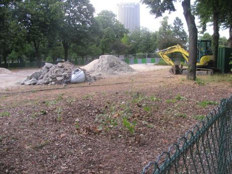 Stupidalgo transforme les migrants en SDF (et vice versa) !