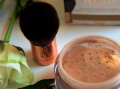 Beauté Mtra poudre auto-bronzante Trystal3TM Minerals Vita Liberata