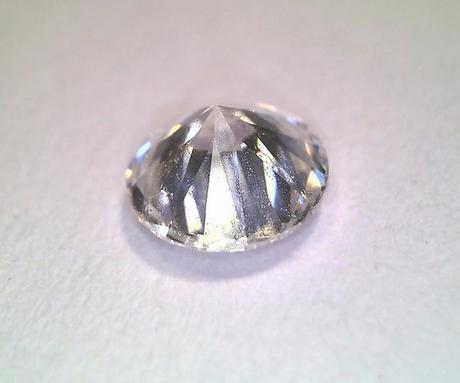 Un diamant G VS2 de 0,25 carat Un diamant G VS2 de 0,25 carat