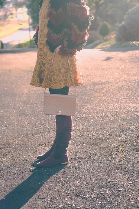 blog-mode-look-cuissardes-robe-free-people-gilet-franges-asos-70-sac-chanel-mademoiselle