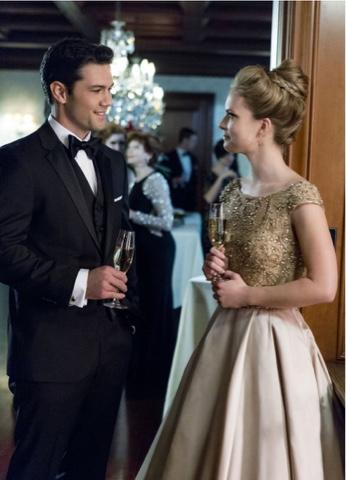 Découvrez les toutes premières images de l'adaptation TV de Mr Darcy What Else de Teri Wilson