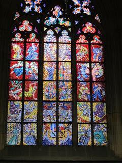 Notre voyage à Prague/  Wiplash /Bonne année à vous toutes et tous/Videos à toi de Lise Bellynck et frédéric aspisiet Michel Fau !!! et le Best Off du Studio Bagel