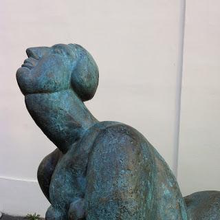 Notre voyage à Prague/  Wiplash /Bonne année à vous toutes et tous/Videos à toi de Lise Bellynck et frédéric aspisiet Michel Fau !!! et le Best Off du Studio Bagel