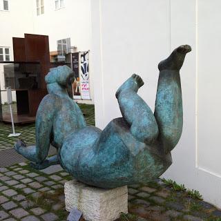 Notre voyage à Prague/  Wiplash /Bonne année à vous toutes et tous/Videos à toi de Lise Bellynck et frédéric aspisiet Michel Fau !!! et le Best Off du Studio Bagel