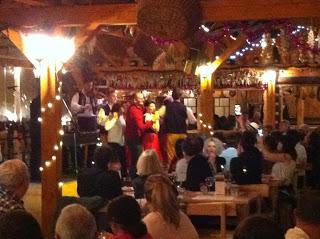 Notre voyage à Prague/  Wiplash /Bonne année à vous toutes et tous/Videos à toi de Lise Bellynck et frédéric aspisiet Michel Fau !!! et le Best Off du Studio Bagel