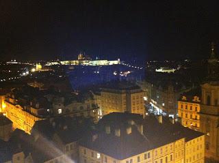 Notre voyage à Prague/  Wiplash /Bonne année à vous toutes et tous/Videos à toi de Lise Bellynck et frédéric aspisiet Michel Fau !!! et le Best Off du Studio Bagel