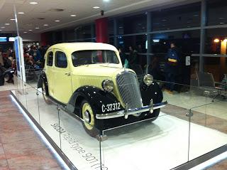 Notre voyage à Prague/  Wiplash /Bonne année à vous toutes et tous/Videos à toi de Lise Bellynck et frédéric aspisiet Michel Fau !!! et le Best Off du Studio Bagel