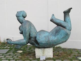 Notre voyage à Prague/  Wiplash /Bonne année à vous toutes et tous/Videos à toi de Lise Bellynck et frédéric aspisiet Michel Fau !!! et le Best Off du Studio Bagel