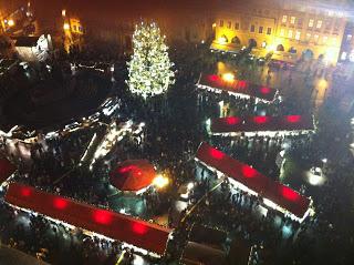 Notre voyage à Prague/  Wiplash /Bonne année à vous toutes et tous/Videos à toi de Lise Bellynck et frédéric aspisiet Michel Fau !!! et le Best Off du Studio Bagel