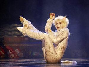 Cats, le Musical triomphe à Paris et joue les prolongations au Théâtre Mogador
