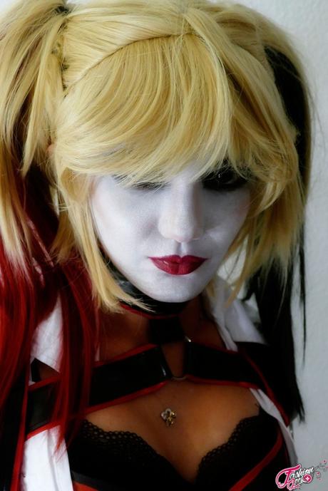 Toulouse game show 2015 7 1 683x1024 Cosplay   Harley Quinn #100  Cosplay Harley Quinn 