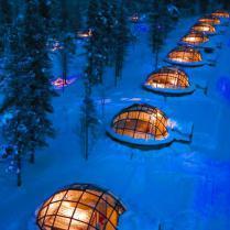En promenade : L’Hotel Kakslauttanen en Laponie